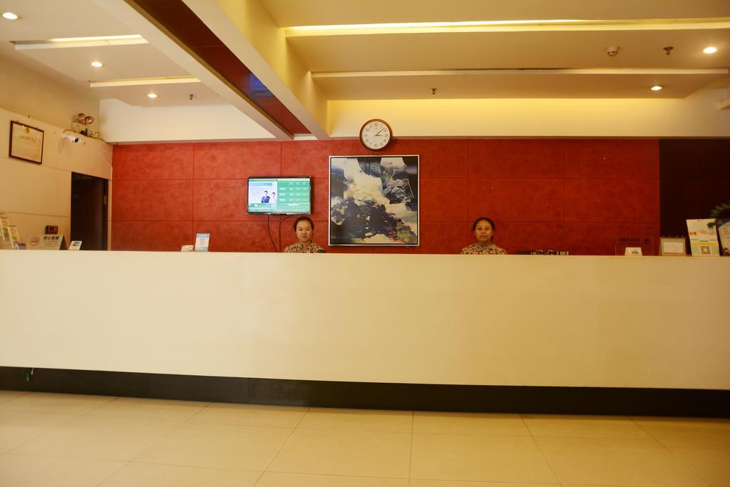Jinjiang Inn Shenzhen Huaqiang North Luaran gambar